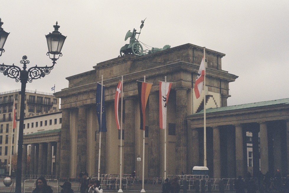 Nov 10, 2021 · Berlin